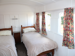 Twin bedroom